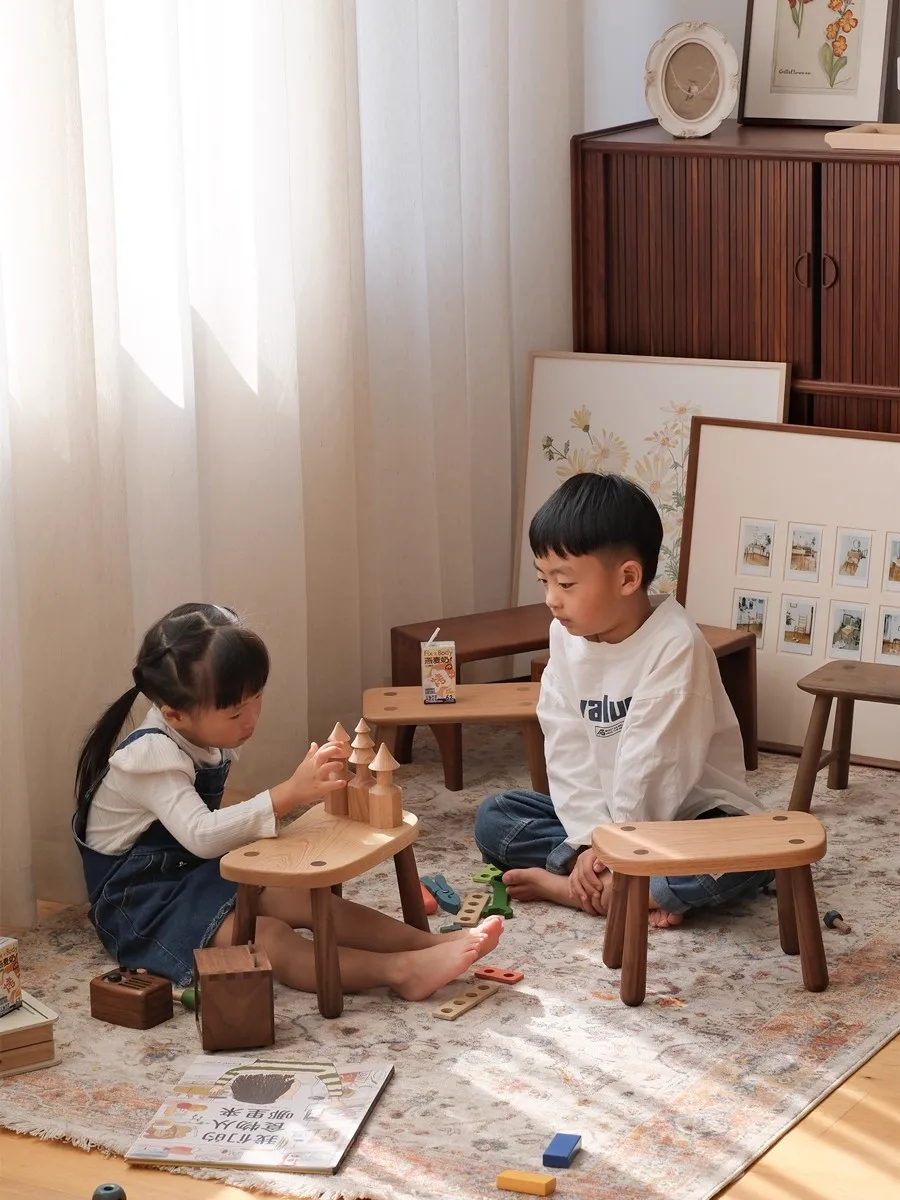 

Retro Nostalgia Living Room Small Bench North America Black Walnut Wood Solid Wood Creativity Children Change Shoes Small Stool