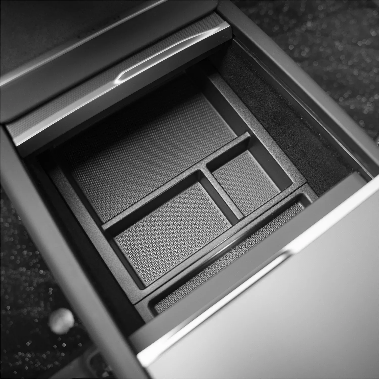 Für Tesla Model Y L YL 2026 Mittelkonsolen-Aufbewahrungsbox Armlehnenbox Organizer Tray Model Y Juniper 2025 TPE Flaschen- und Becherhalter – Detail 4