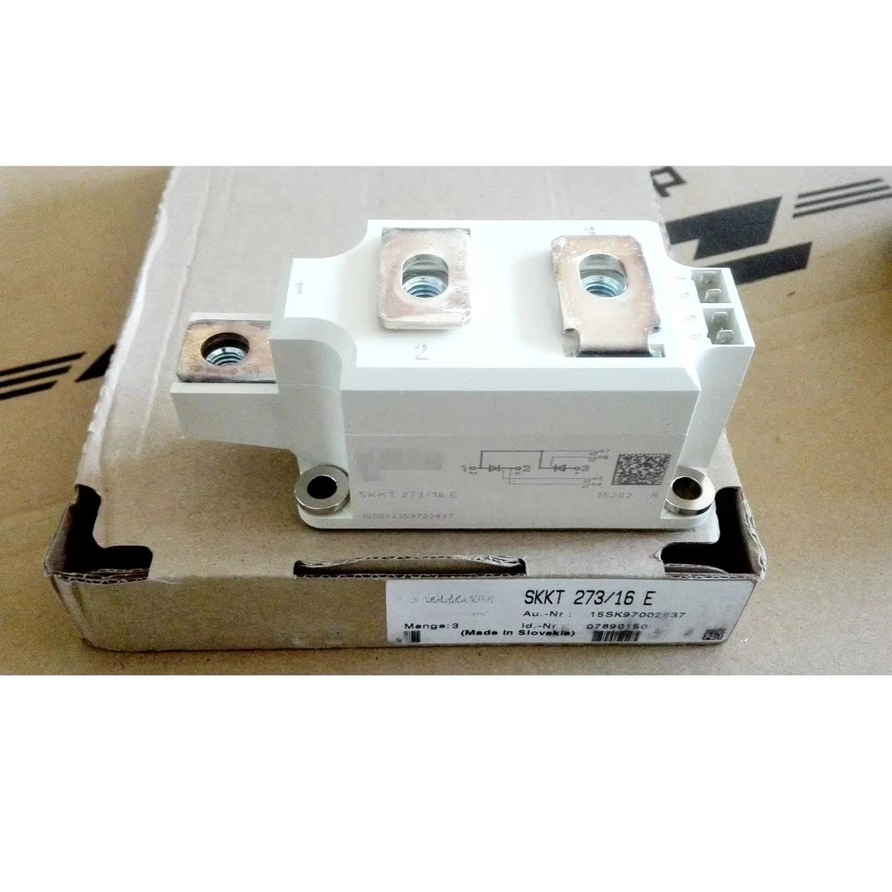 

Thyristor Module SKKH330/18E SKKH330/16E SKKH330/14E SKKT330/18E SKKT330/16E SKKT273/16E SKKH273/16E SKKT253/16E SKKT323/16E