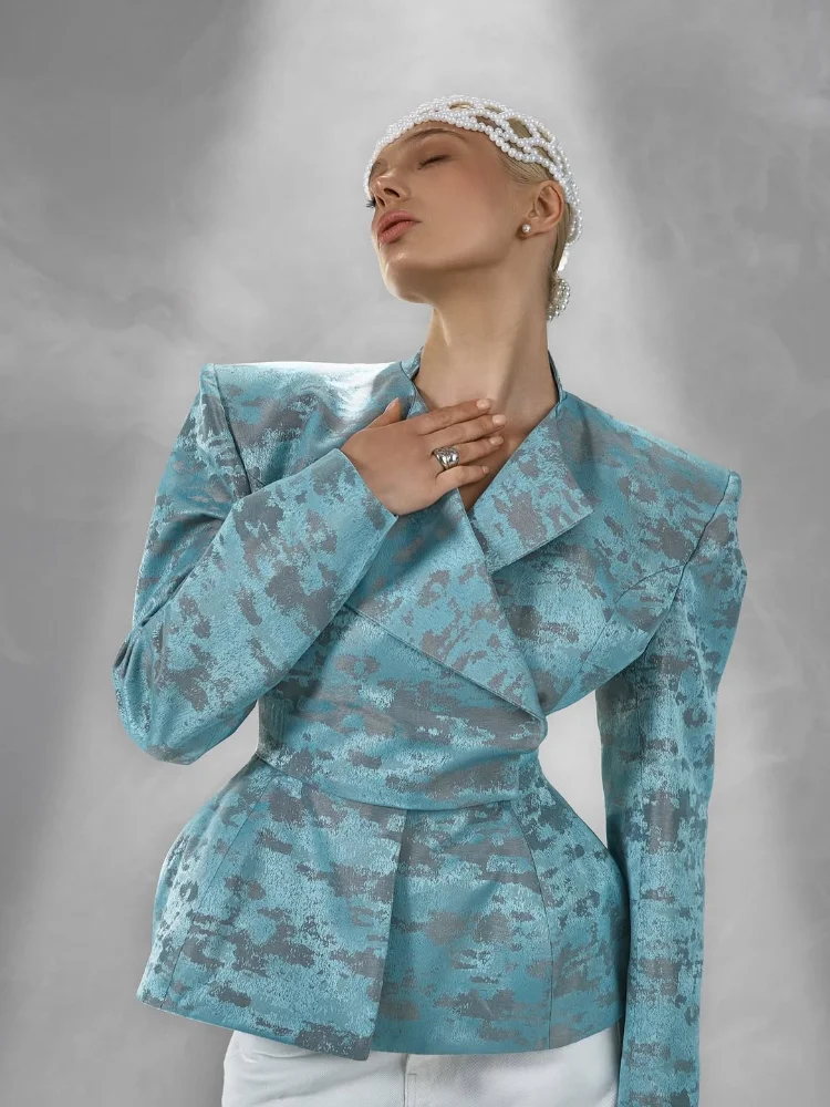 

Women Niche Shoulder Pad Blue Grey Pattern Coat Slanted Collar Eye-catching Long Sleeve Coats Lady Party Formal Chic Outwear