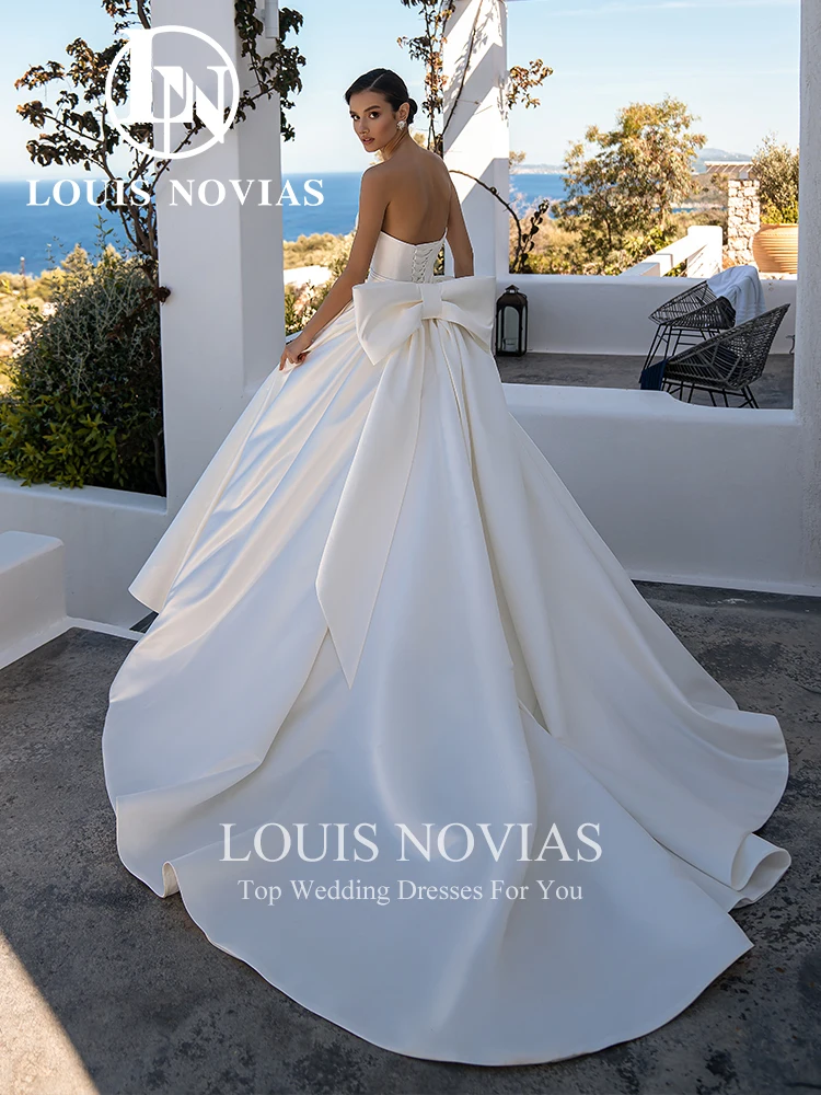 LOUIS NOVIAS Satin Wedding Dresses For Women With Jacket 2024 Strapless Wedding Gown Embroidery Chapel Train Vestidos De Novia