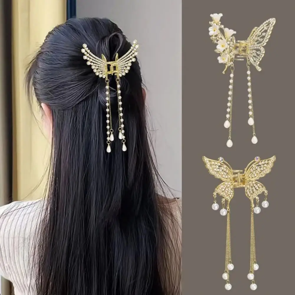 

Simple Hair Claw Faux Pearl Hair Claw for Women Girls Elegant Hair Clip for Home Outdoor Hairstyles Decorative Accessory