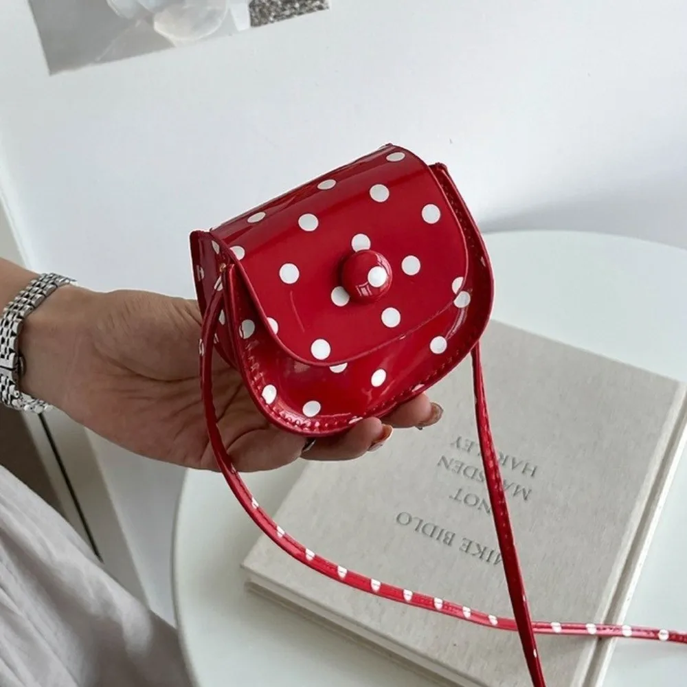 PU Leather Material Mini Saddle Crossbody Bag Polka Dots Pattern Compact Size Tiny Coin Wallet Handbag Zipper Closure