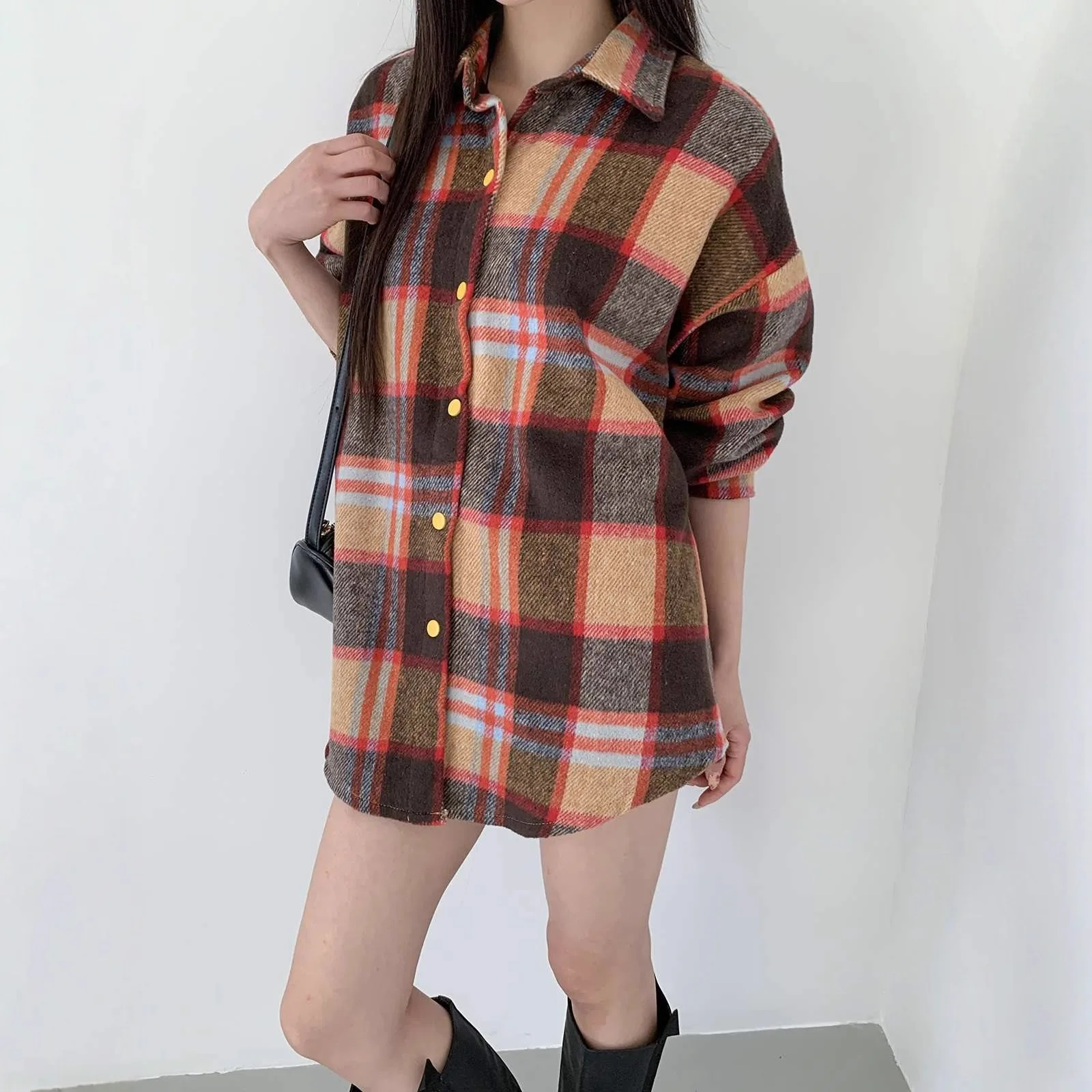 Wiosenne Jesienne Zielone Koszule i Bluzki w Kratę Damskie Codzienne Bluzki z Długim Rękawem Zapinane na Jeden Guzik Eleganckie Słodkie Koszule Biurowe Nowości