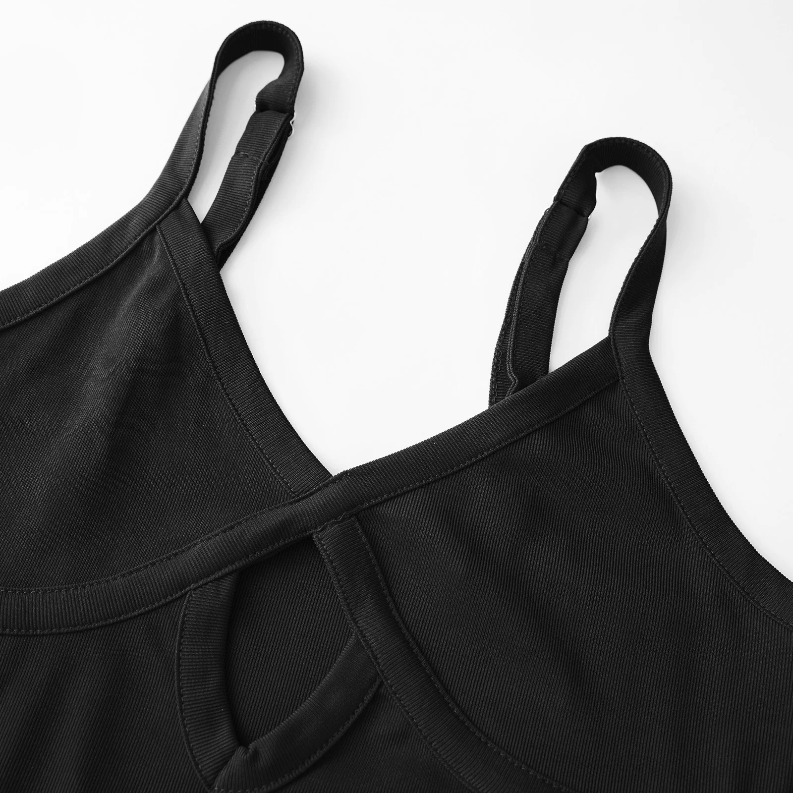 Rückenfreies Slip-Kleid für Damen, Sommer, ärmellos, figurbetontes langes Kleid mit Ausschnitten für Cocktailpartys, elegant, lässig