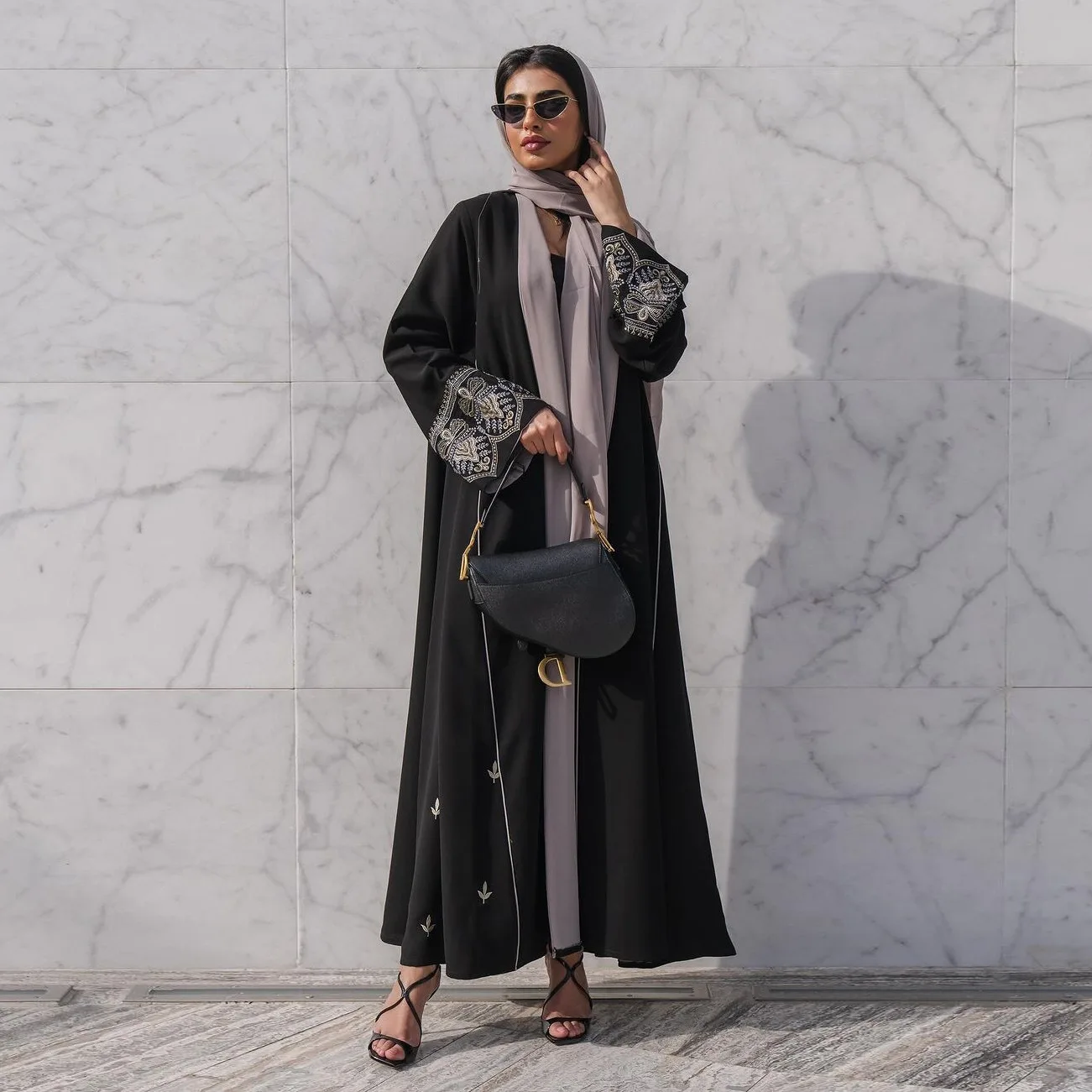 2024 Ramadan Eid Black Embroidery Open Modest Abaya Dubai Long Muslim Kimono Abayas For Women Kaftan Dresses Islamic Clothing