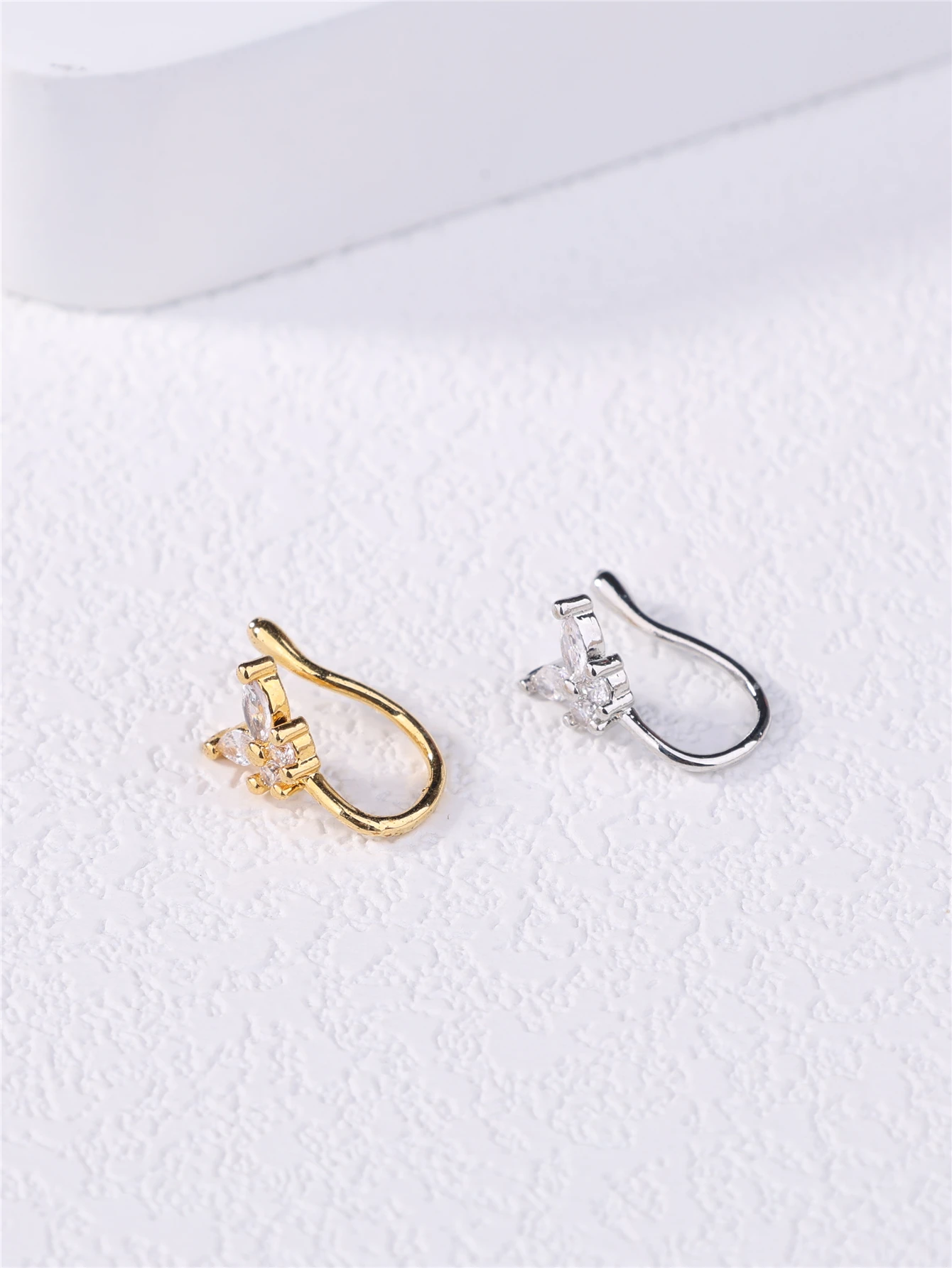 1Pc Fashion Butterfly Shape CZ Faux Nose Rings for Women Gold Color Nose Cuff Non Piercings Faux Body Jewelry