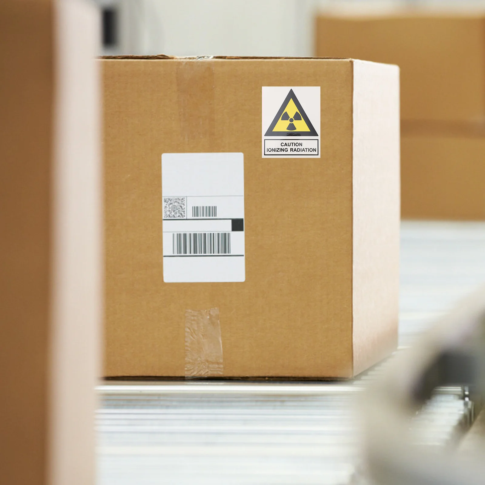 4pcs Radiation Warning Stickers Durable Waterproof Safety Decals For Laboratory Hospital Industrial Use Caution Sign