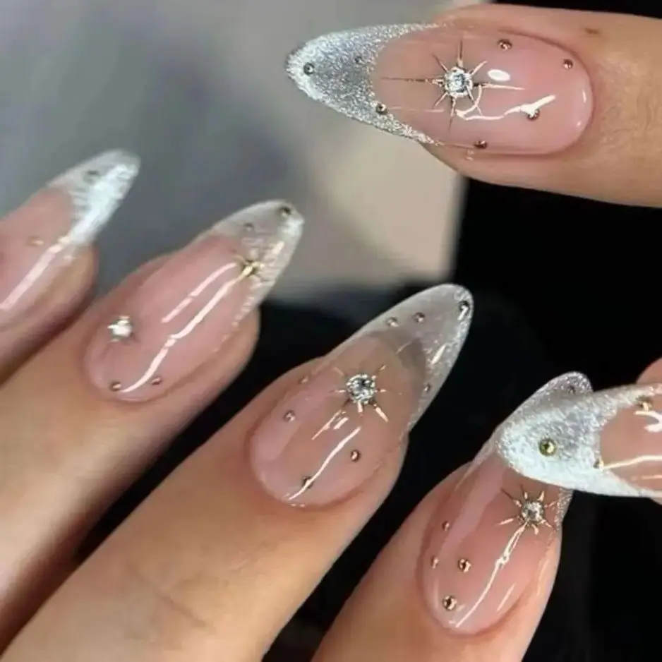 24 Stück Flash Diamond Fake Nails Mandel Falsche Nägel Glitzer Perle Press on Nails Weiß Pure Nail Golden Line Nail Art Cat Eye Nail