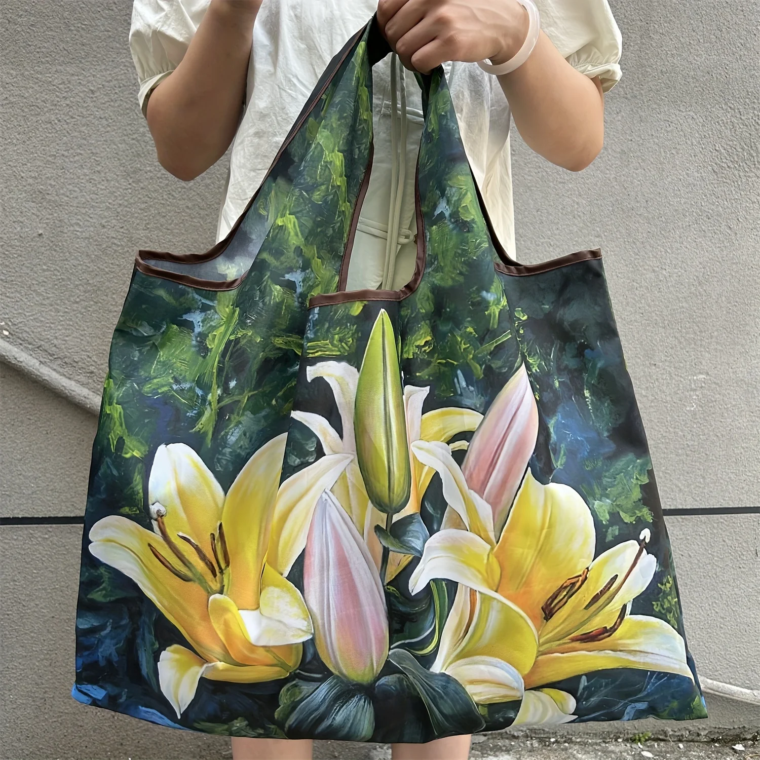 Foldable Lily Oil Painting Print Polyester Tote Bag Large Capacity Portable Gym Shopping Shoulder Bag Reusable Eco Handbag