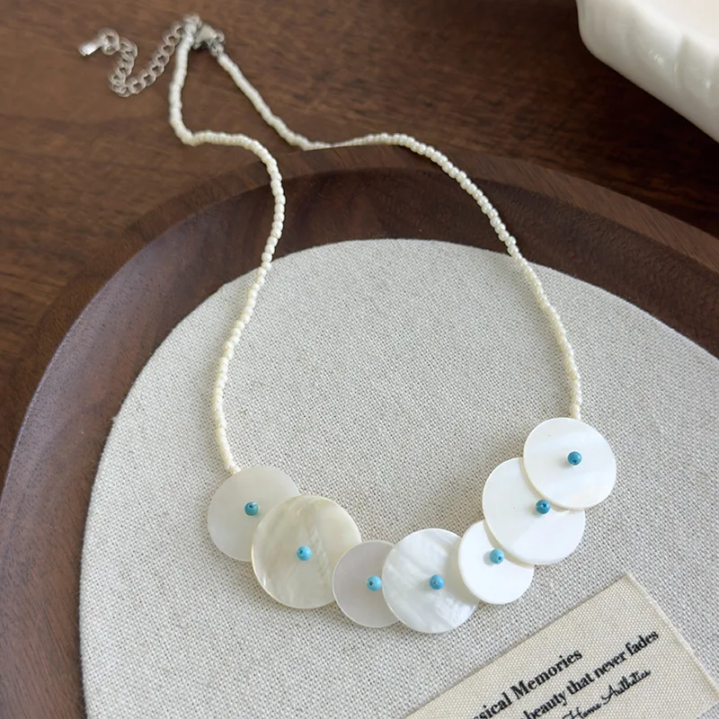 Premium Round Shell Beaded Choker Short Length Handmade Beach Vacation Coastal Atmosphere Lightweight Women
