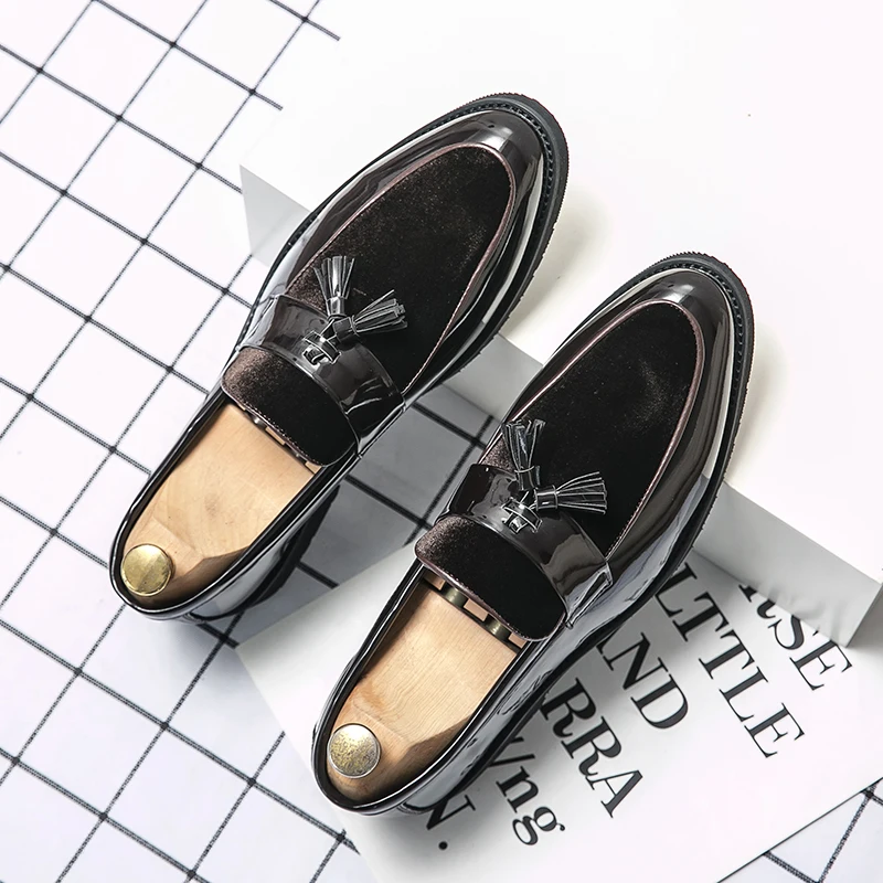 

Luxury Brand Tassel Mens Shoes Leather Men Loafers Blue Gentlemen Business Pointed Toe Low Heel Slip-On Moccasin Plus Size 38-48