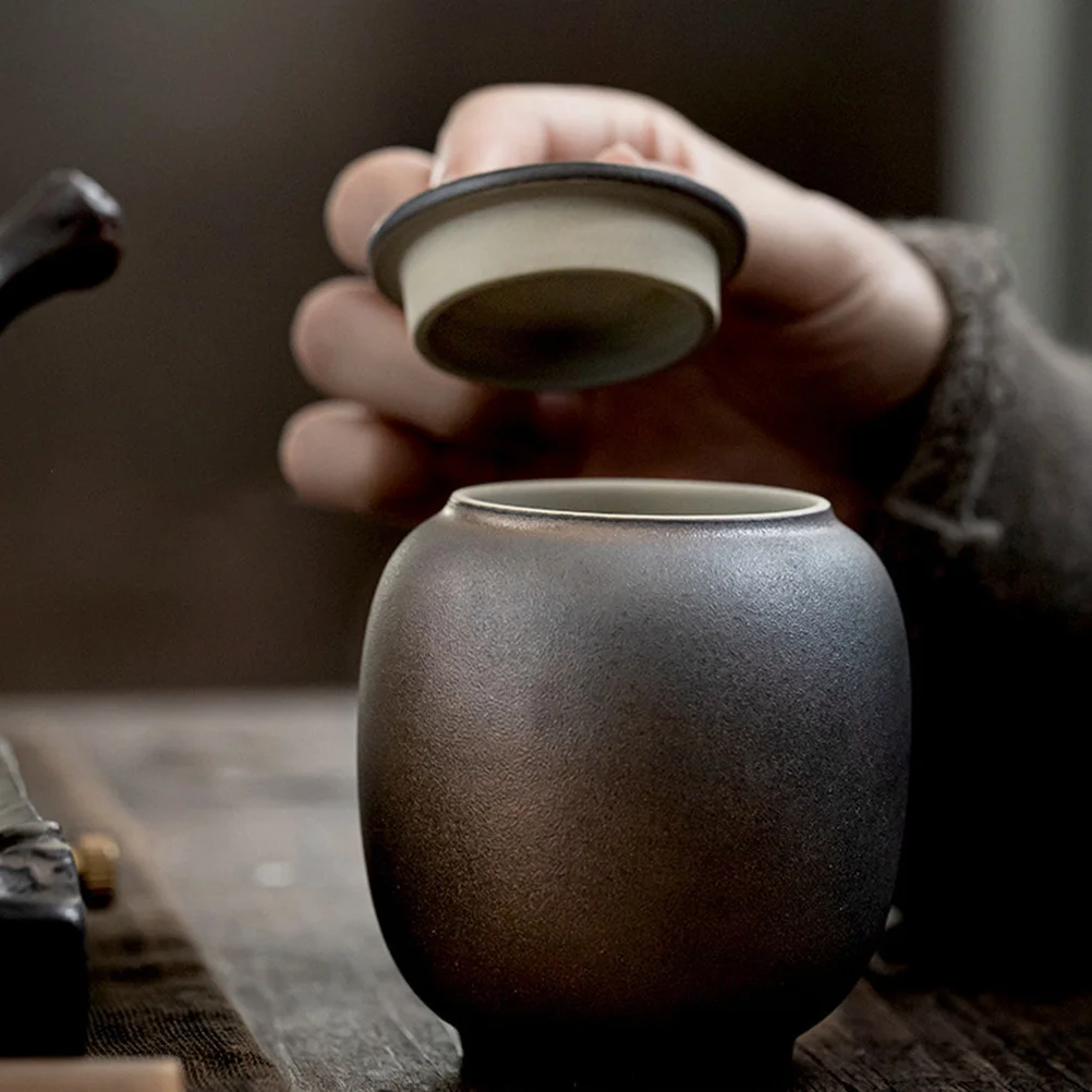 

1Pcs Retro Storage Jar Compact Ceramic Storage Jar with Tight Seal for Dry Food Kitchen Pantry Use Ceramic Canister