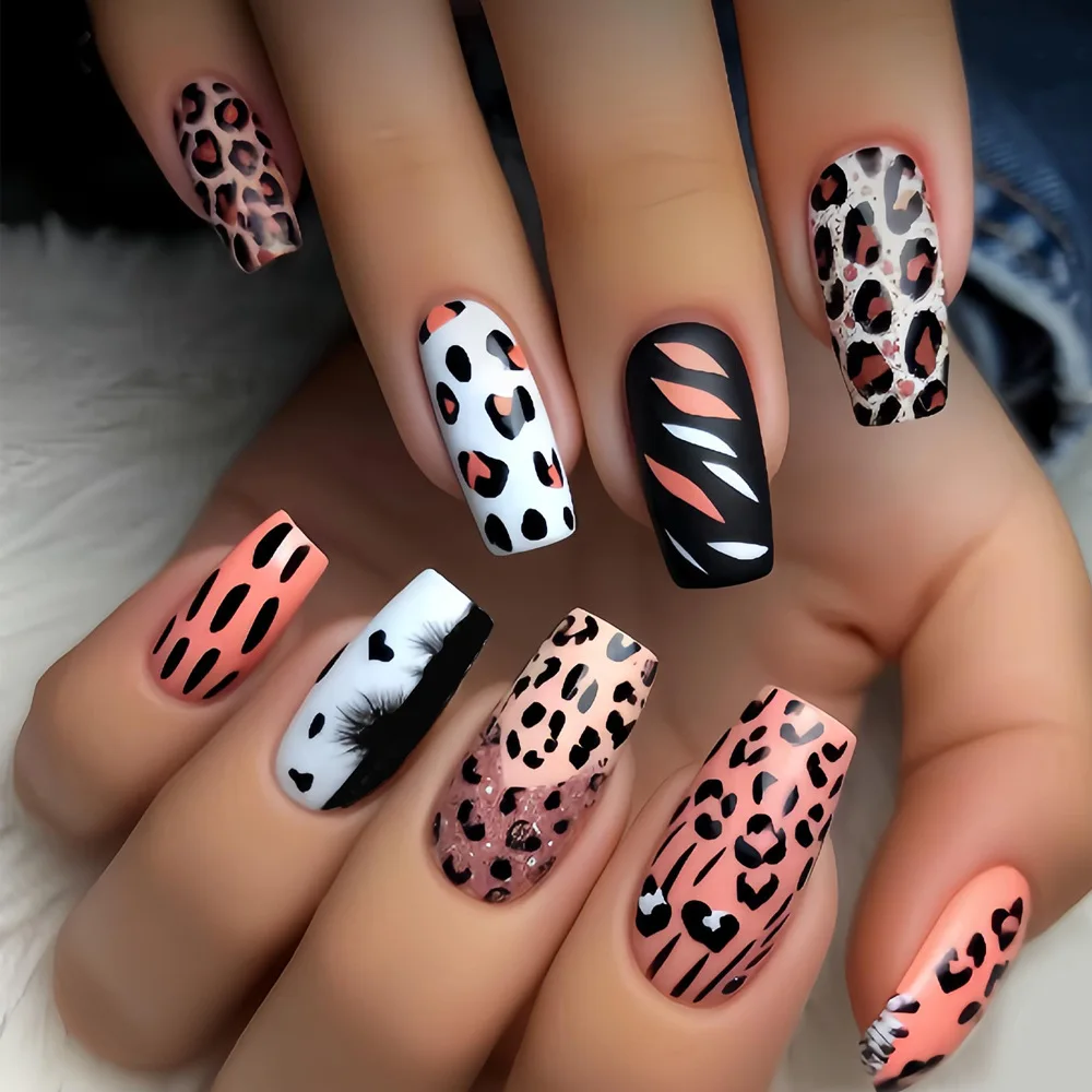 

24PCS Press on Nails Classic French Leopard Water Diamond Women's Nail Patch Square European and American Detachable Fake Nail