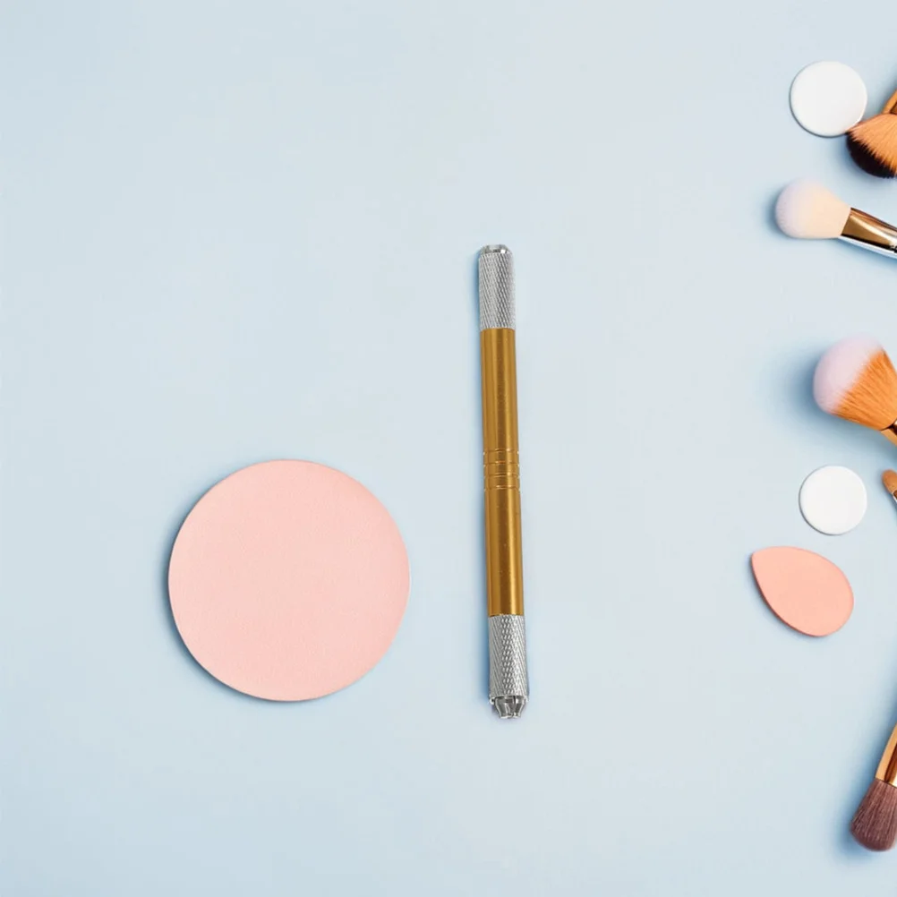 طقم ميكروبليد يدوي للحواجب مكون من قطعتين، قلم رصاص ميكروبليدج مقاوم للماء، تصميم محمول للحواجب المحددة بالكامل مناسب لجميع المهارات