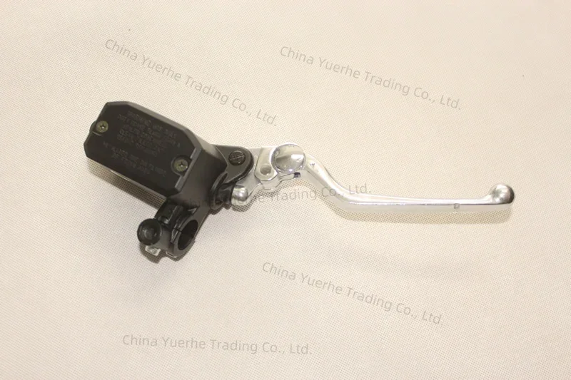 أسطوانة الفرامل الأمامية الرئيسية لمضخة الفرامل Benelli BN302 TORNADO TNT300 STELS 300 Keeway RKX 300 / BN TNT 300 302 #2