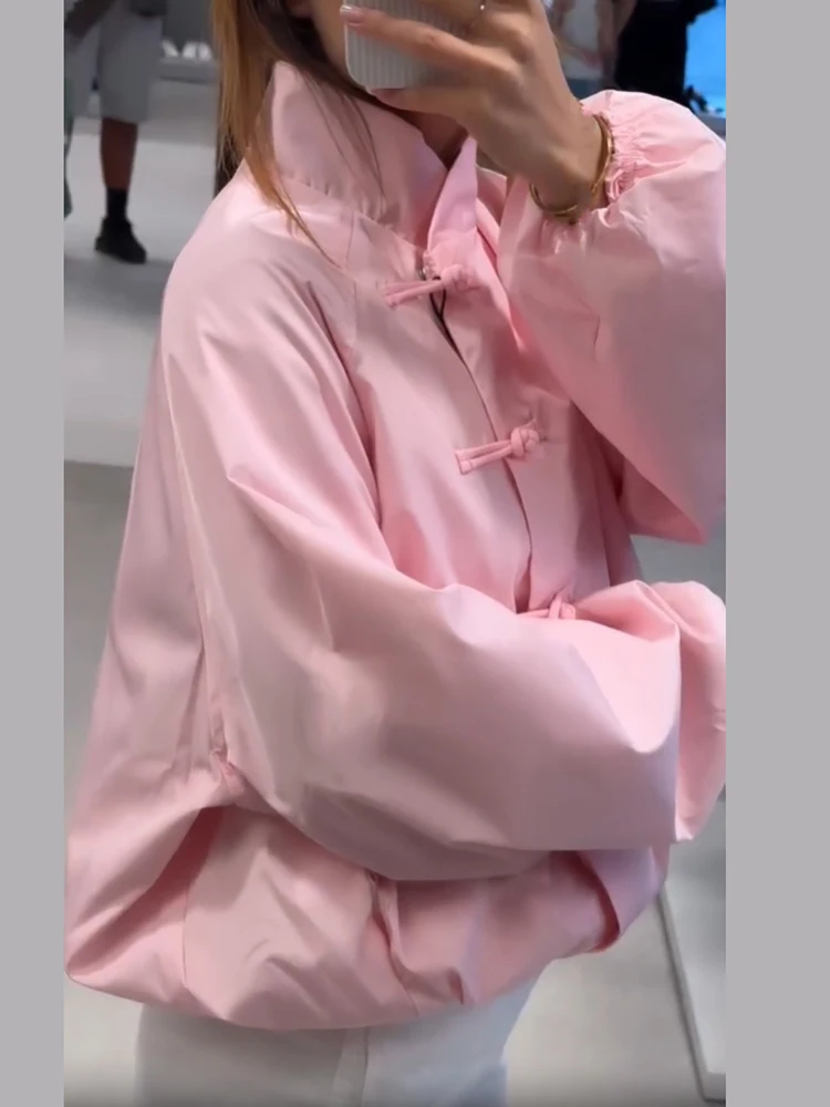 Schicke Jacke im chinesischen Stil mit tailliertem Schnitt, Stehkragen, Knöpfen, Ballonärmeln, lockerem Schnitt, neuer Streetwear für den Alltag im Herbst. – Detail 9