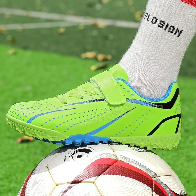 A pair of durable football shoes with small studs suitable for children's wear, providing comfort and durability. HXH-T1689