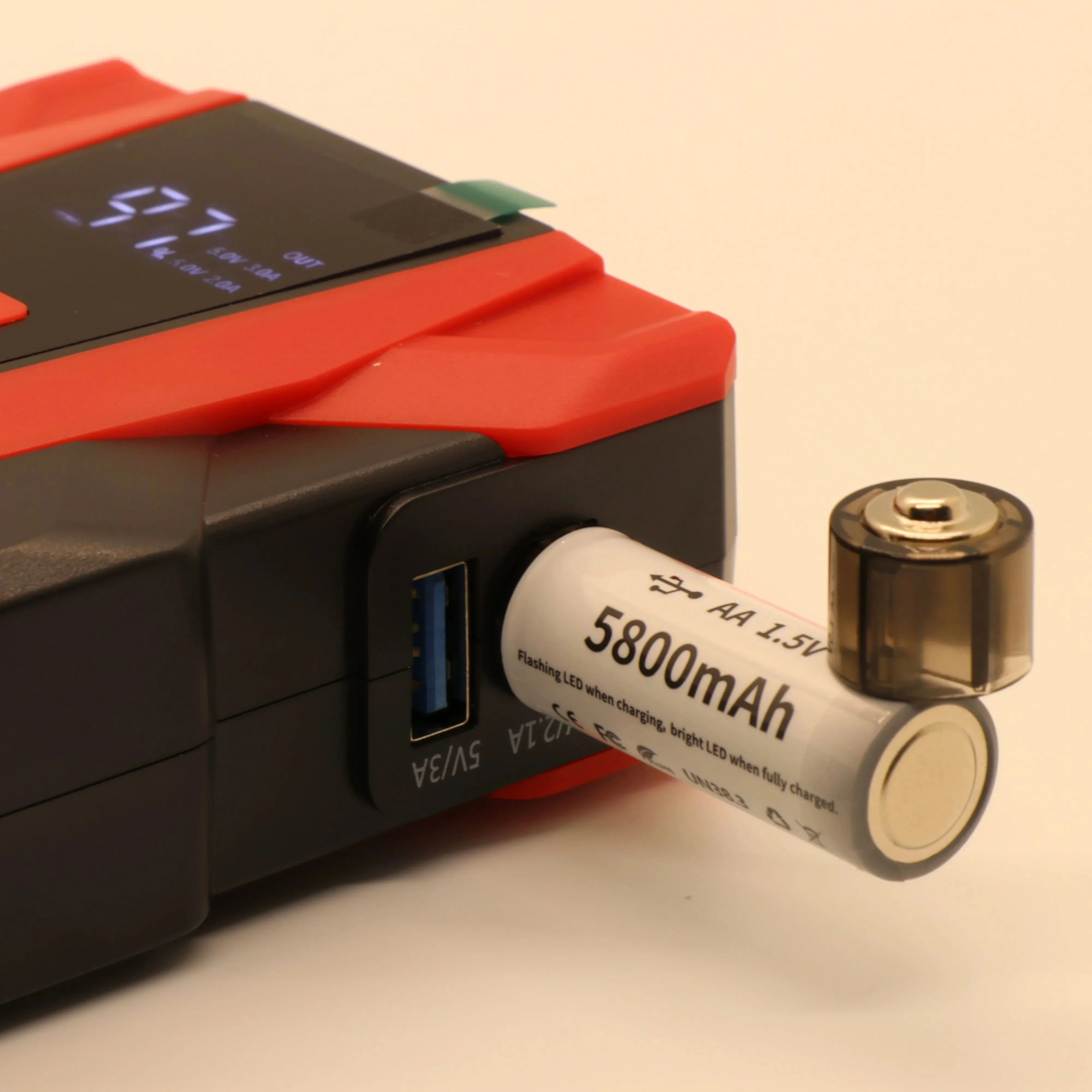 Li-ion AA New 1.5v 5800mAh USB Rechargeable Lithium AA Battery, High capacity Long lasting 1.5h Fast charging