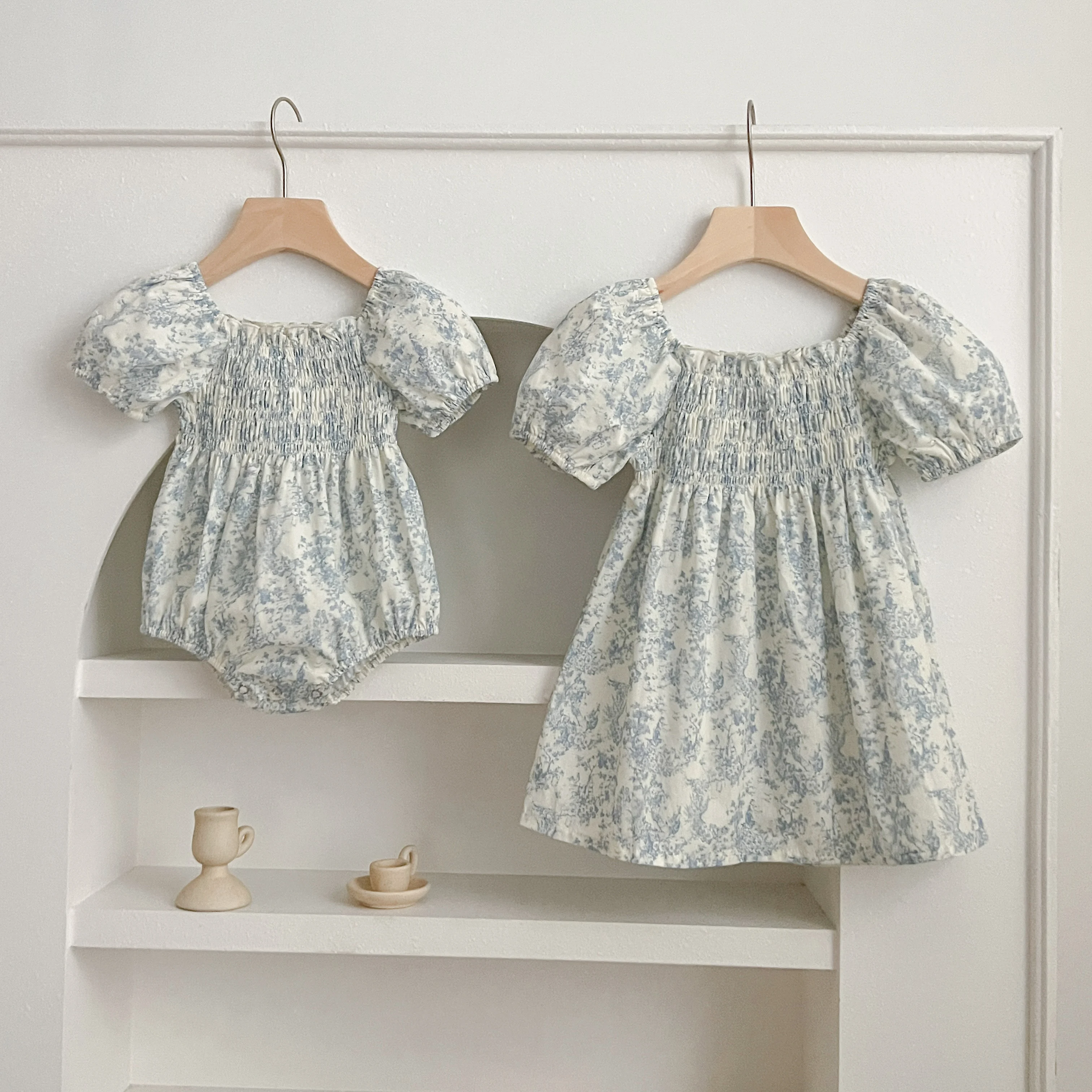 Sommer Schwester Kleid Infant Neugeborenes Baby Mädchen Kleidung Schwester Weibliche Baby Kleine Gebrochene Blaue Blume Kurzarm Strampler Kleidung ﻿ – Detail 5
