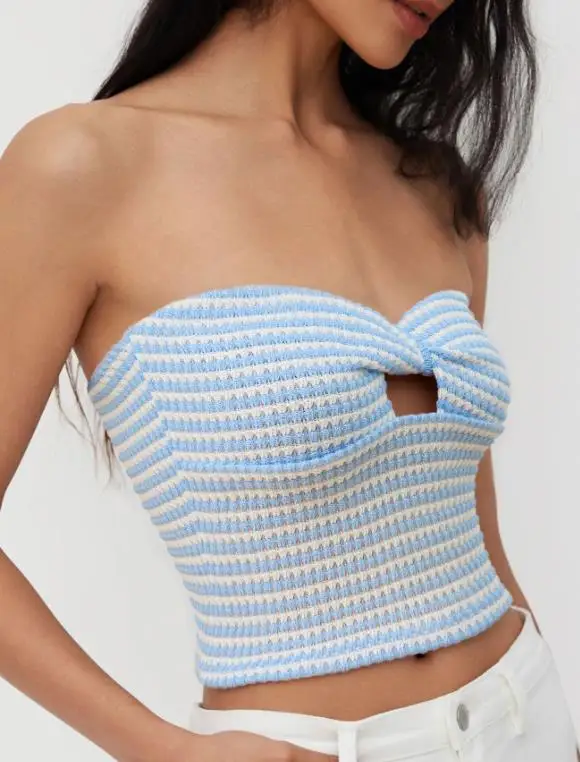 

2026 Summer New Women's Top Twisted Hollow Chest Striped Color blocked Tank Top Knitted Sexy Short T-shirt Women's Wear