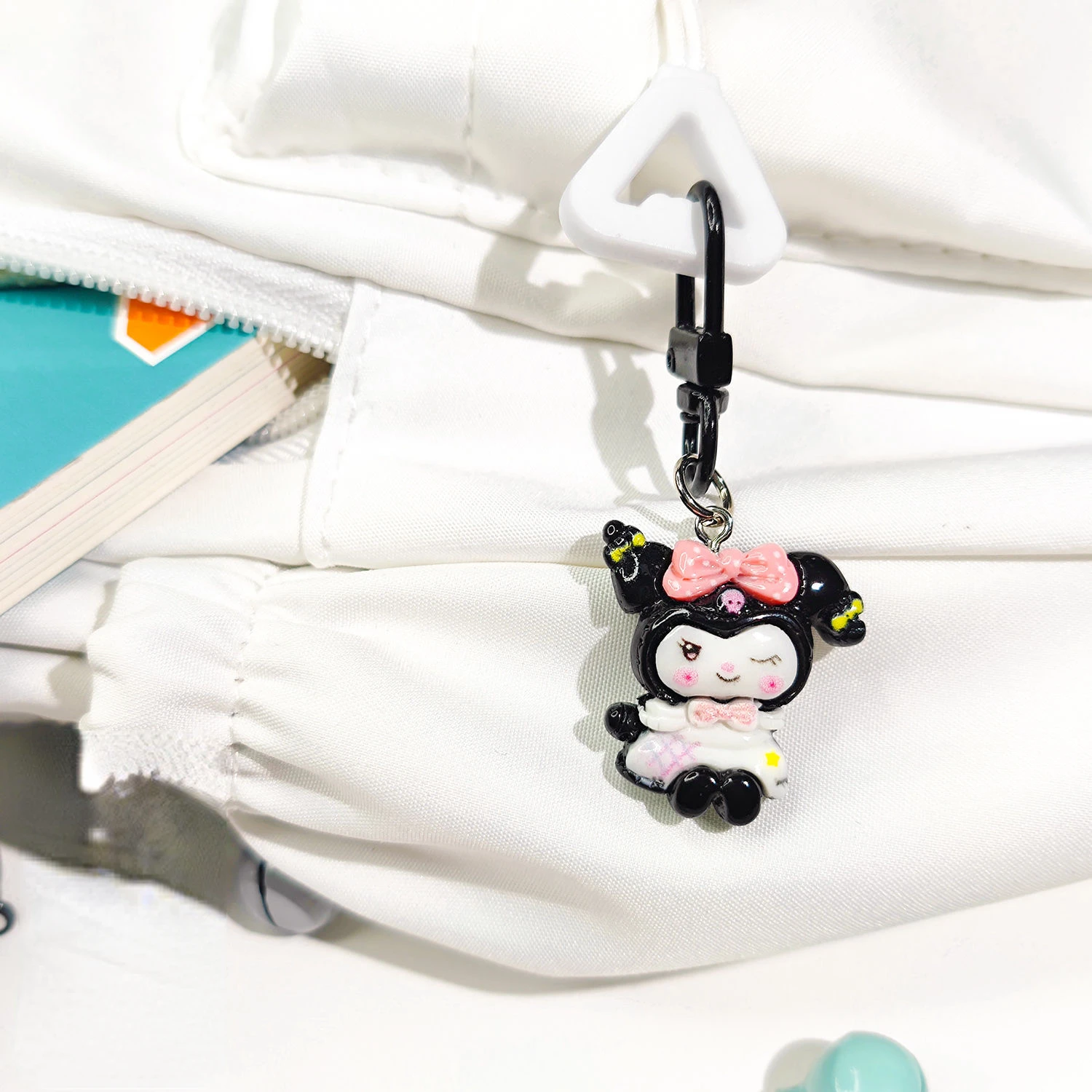 5Pcs/6Pcs Miniso Sanrio Kuromi My Melody Cinnamoroll Keychain Pendant Cute Cartoon Schoolbag Accessories Children's Toys