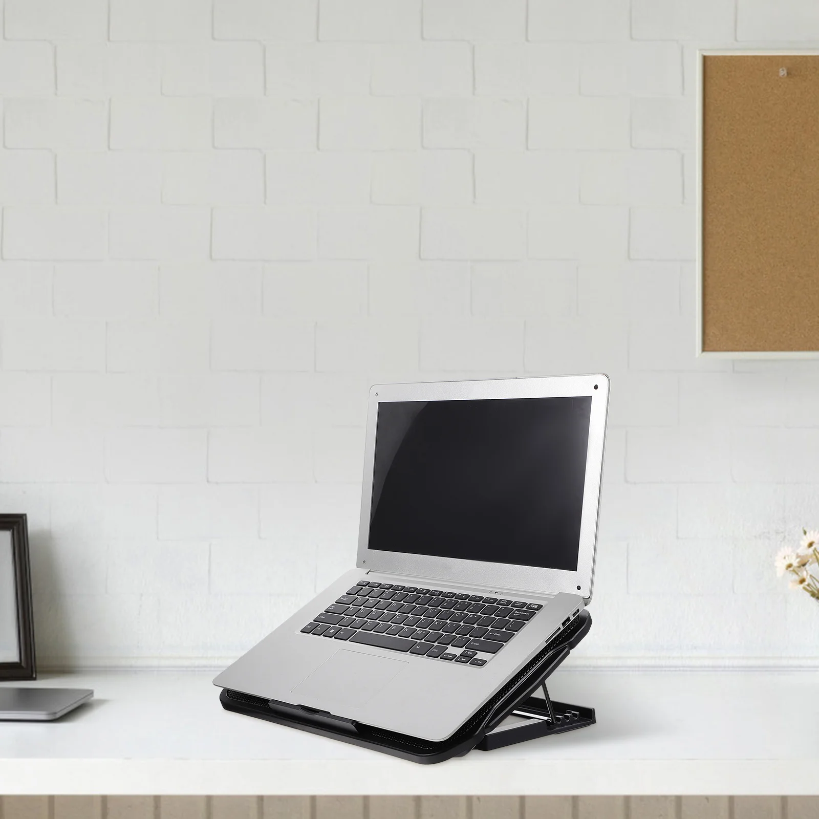 

Laptop Cooling Pad 13 Inch Adjustable Stand With Fan For Notebook Cooler Portable Lightweight Usb Powered Gaming Laptop