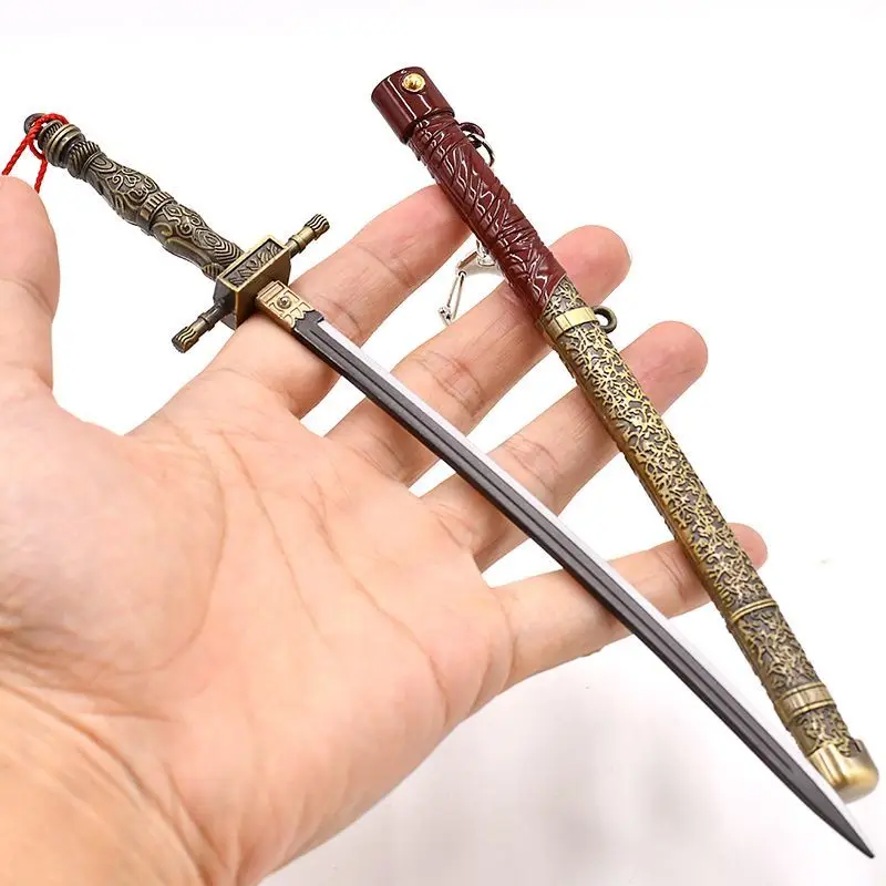 23 centimetri Bloodborne Mille Ombra Coltello Spade Gioco Arma Portachiavi Periferico In Lega di Zinco Modello Ciondolo Artigianato Regali Giocattoli per I Ragazzi