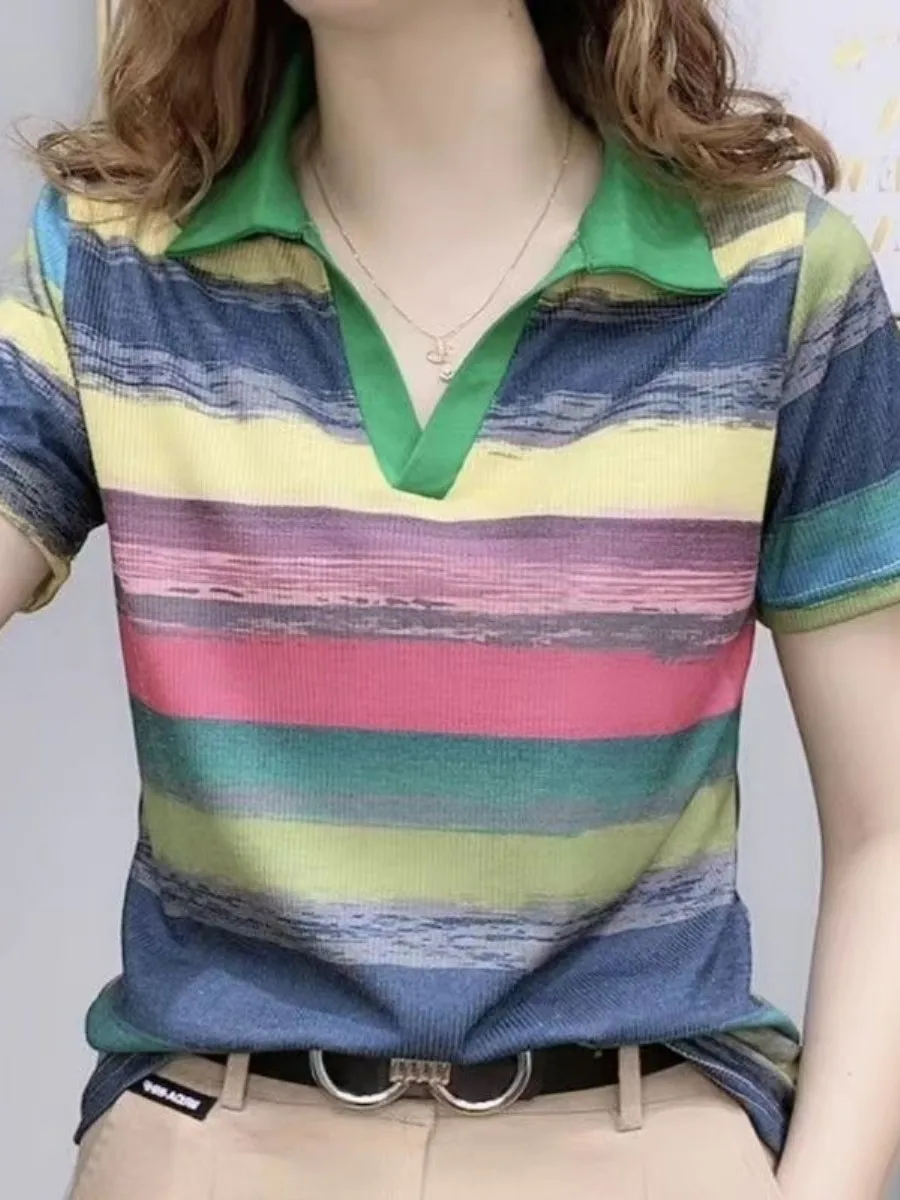 camiseta-feminina-elegante-de-manga-curta-com-listras-arco-Iris-colecao-verao-2026-blusa-disfarcadora-de-barriga-para-maes-com-p