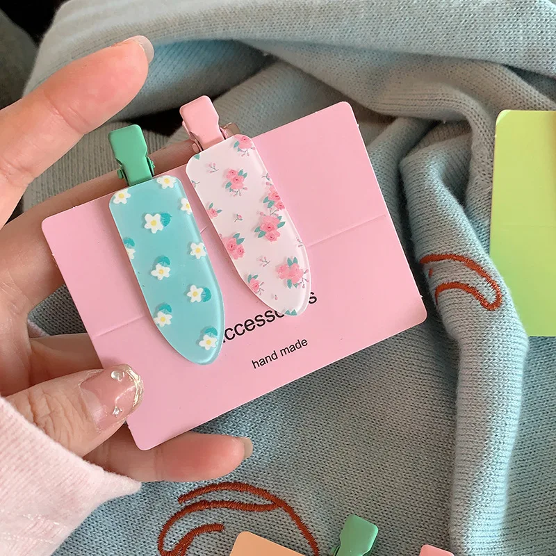 新しい花柄ヘアクリップ 女の子 子供 可愛いクマ リボン 滑り止め アクリル サイドヘアピン 目立たないヘアグリップ 前髪用 スナップクリップ シームレス