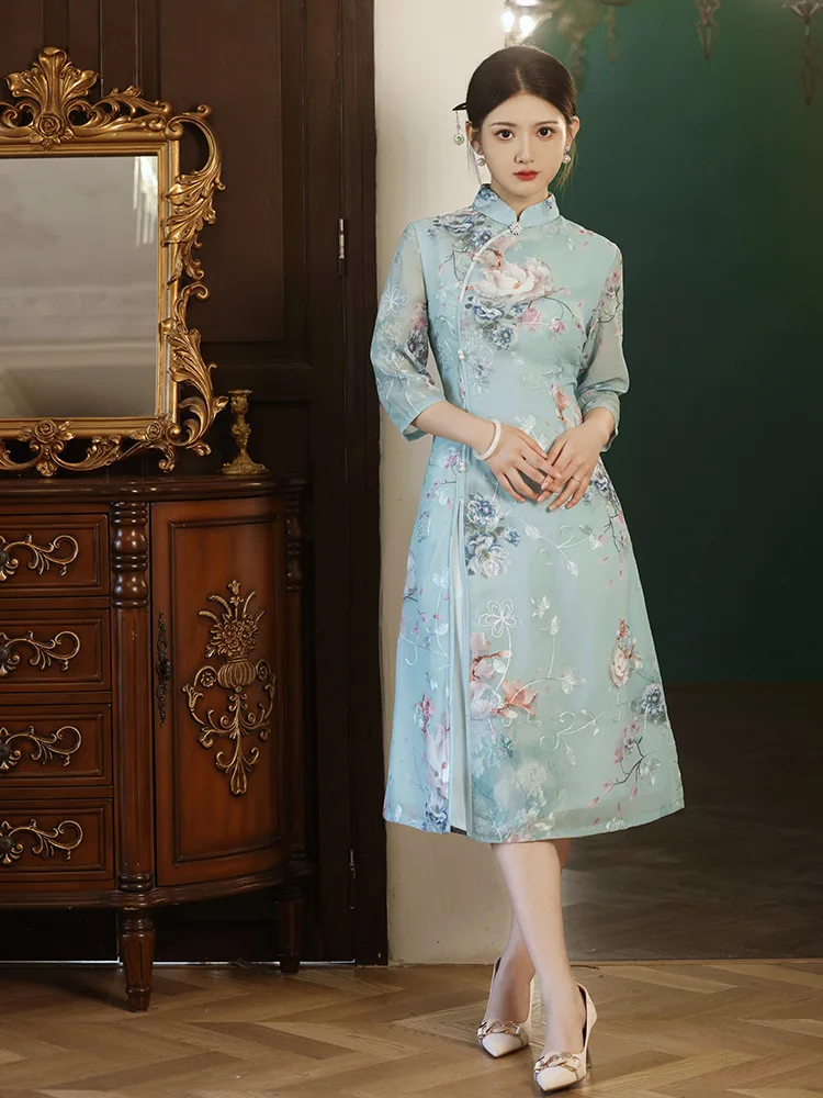 

FZSLCYIYI Elegant Chinese Embroidery Chiffon Aodai Qipao Women Retro Split Lace Cheongsam Dresses