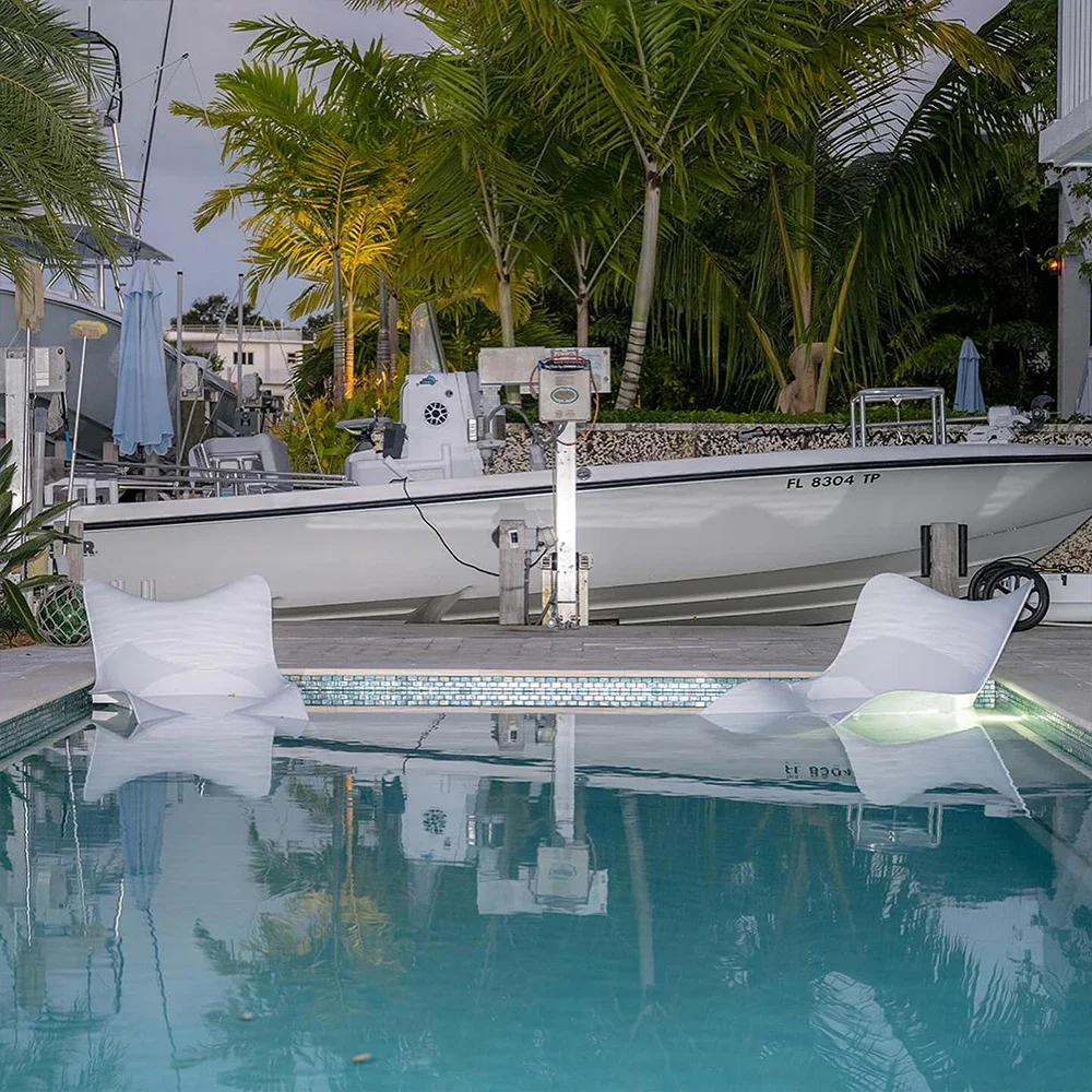 Modern Outdoor Swimming Pool Lounger Chaise Water-Resistant Tanning Bed Furniture for Hotels and Beaches