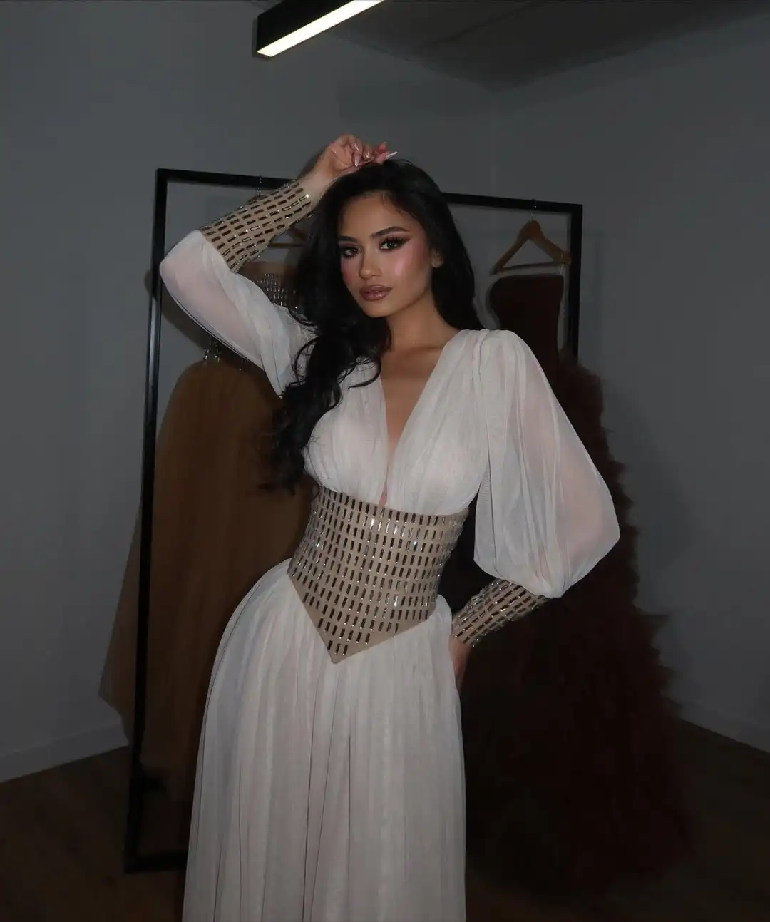 تصميم جديد الخامس الرقبة الوهم فريد الخصر كريستال التألق ألف خط ثنيات المتدرج الشيفون مساء حفلة موسيقية فستان رسمي #1