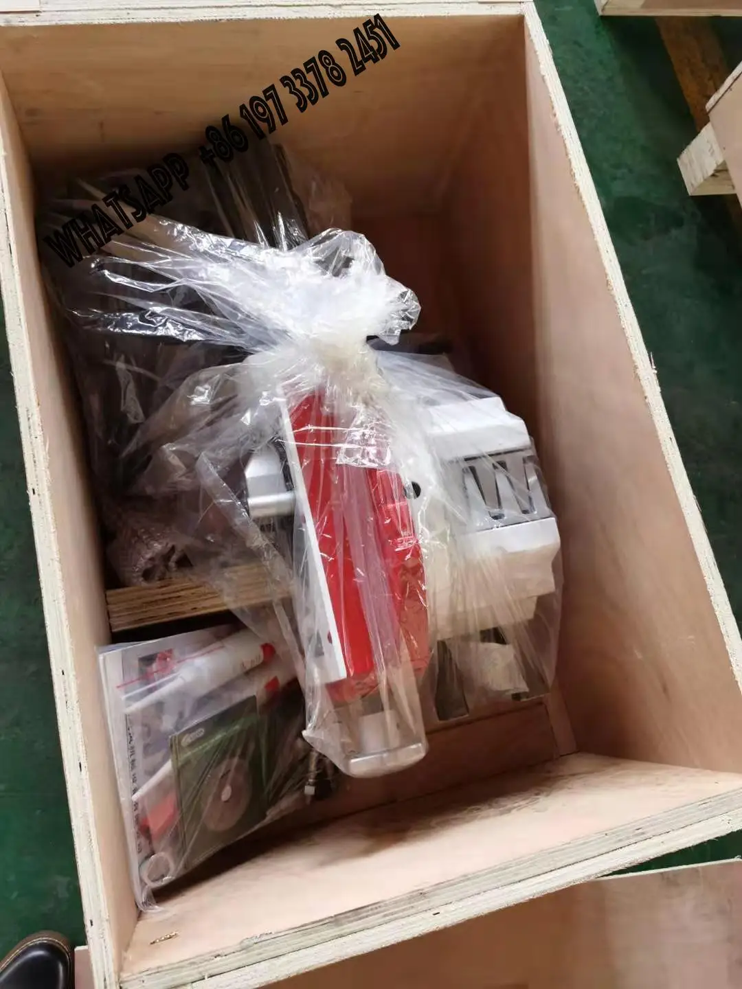 R8 Large Size Semi-… - image