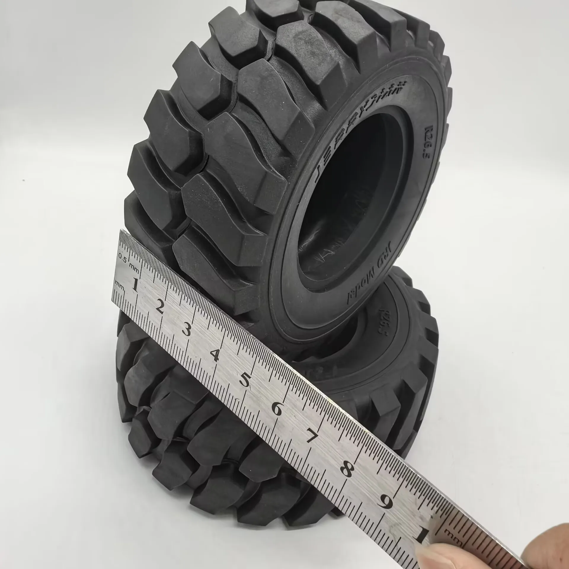 In Stock LESU Part 110Mm Diameter 45Mm Height Wheel Rubber Tyres 1/16 Loader RC Car Model Outdoor Toys Model Gifts