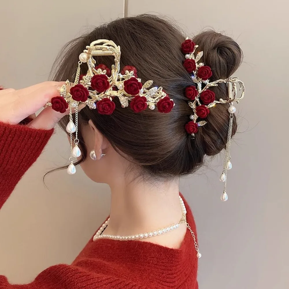 여성용 진주 꽃 태슬 헤어 클로, 귀엽고 달콤한 헤어핀, 소녀들을 위한 패셔너블하고 우아한 헤어 장식, 한국의 정교한 헤어 액세서리