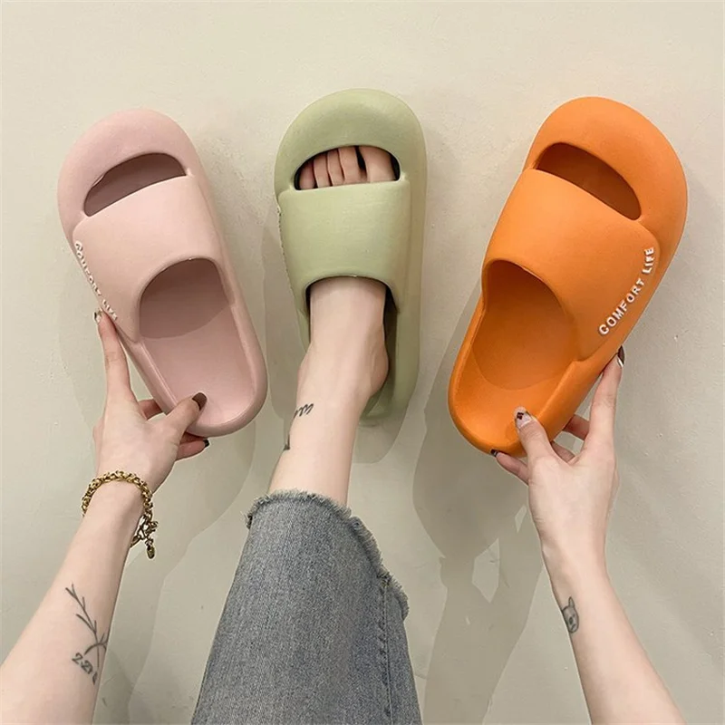 

Thick Platform Beach Home Slippers Women Fashion Soft Sole EVA Indoor Slides Woman Sandals 2022 Summer Non-slip Flip Flops