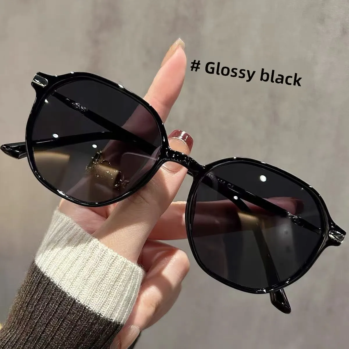 lunettes-de-soleil-ultra-legeres-a-petite-monture-pour-le-sens-avance-des-uv-des-femmes-lunettes-de-soleil-polarisees-grand-visage-et-tendance-mince