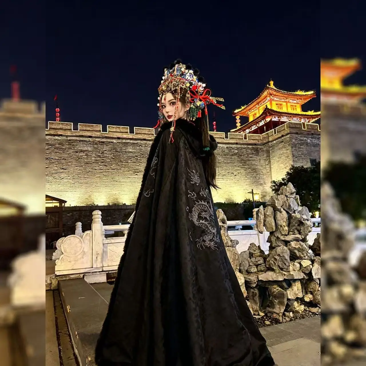 

Thicken Dragon Embroidery Hanfu Hooded Cloak Men Women Traditional Chinese Long Robe Winter Plush Collar Outer Cape with Hat