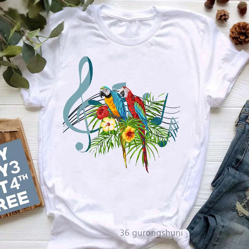 Camiseta de Parrot Flying Among-St estampado de notas musicales para mujer, ropa divertida para amantes de la música, camiseta para mujer, camiseta para ropa Kawaii de verano