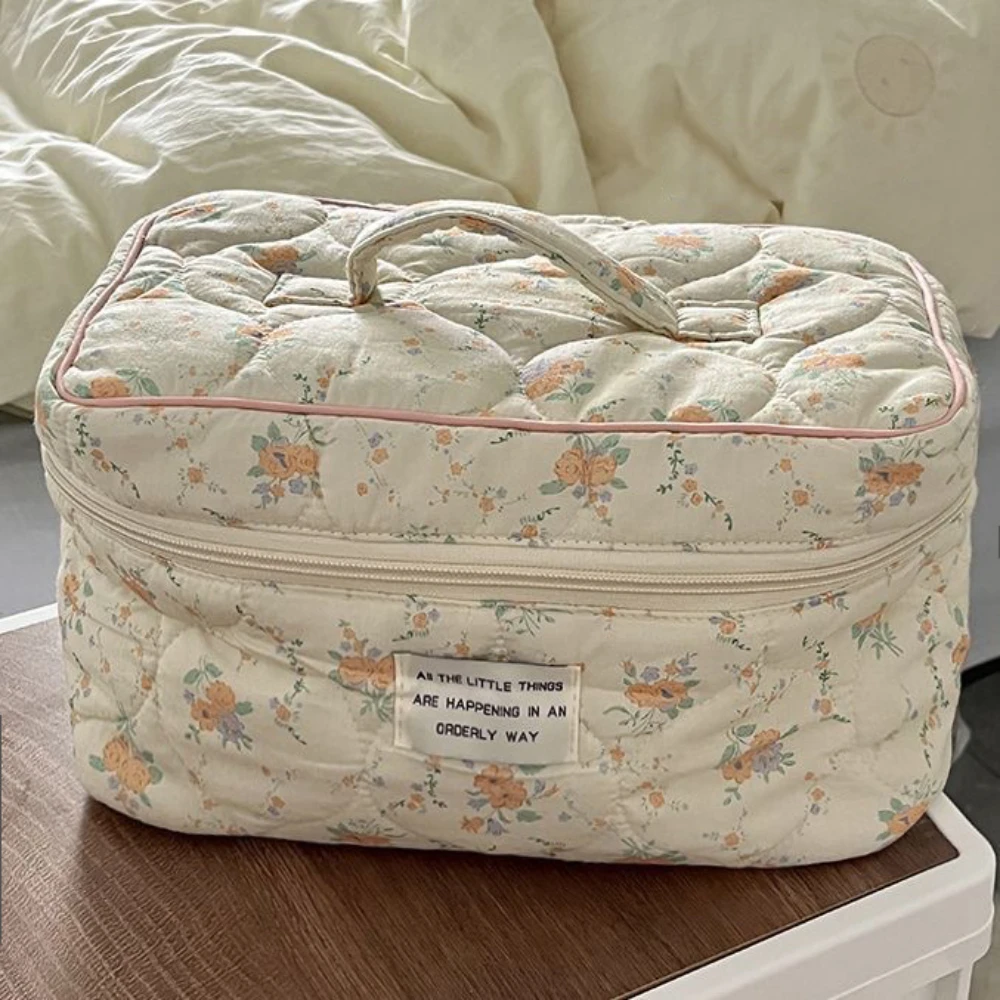 Quilting Cotton Cosmetic Bag Women Floral Makeup Bag Zipper Cloth Handbag Pencil Case Storage Organizer Portable Toiletry Case