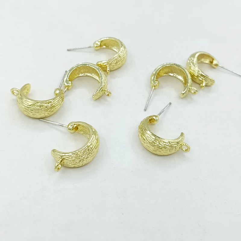 New 19*13mm 6pieces High Quality Zinc Alloy Moon Shape Earring Base Connectors Linkers for DIY Earring Jewelry Accessories