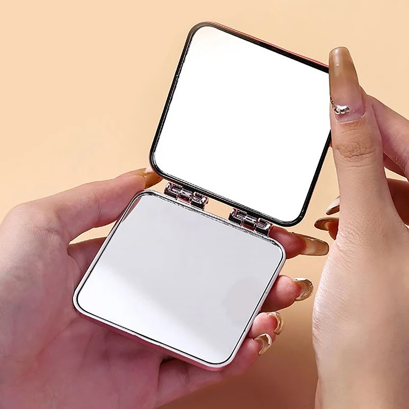 Specchio per il trucco pieghevole animale del fumetto Mini specchio cosmetico a doppia faccia in pelle PU specchio quadrato ad alta definizione per ragazze portatili