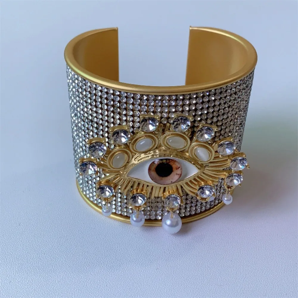 Brazalete abierto ancho exagerado de Metal, pulseras de ojo de demonio de aleación de diamantes de imitación, brazaletes geométricos Punk únicos, regalo para niñas