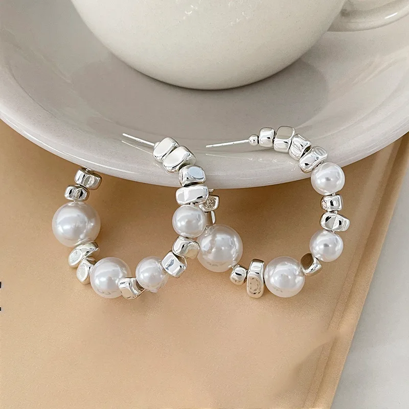 Geometry C Shape Drop Earrings Irregular Metal Beaded & Pearl Semicircular Dangle Earrings for Women Party Trendy Jewelry Gift