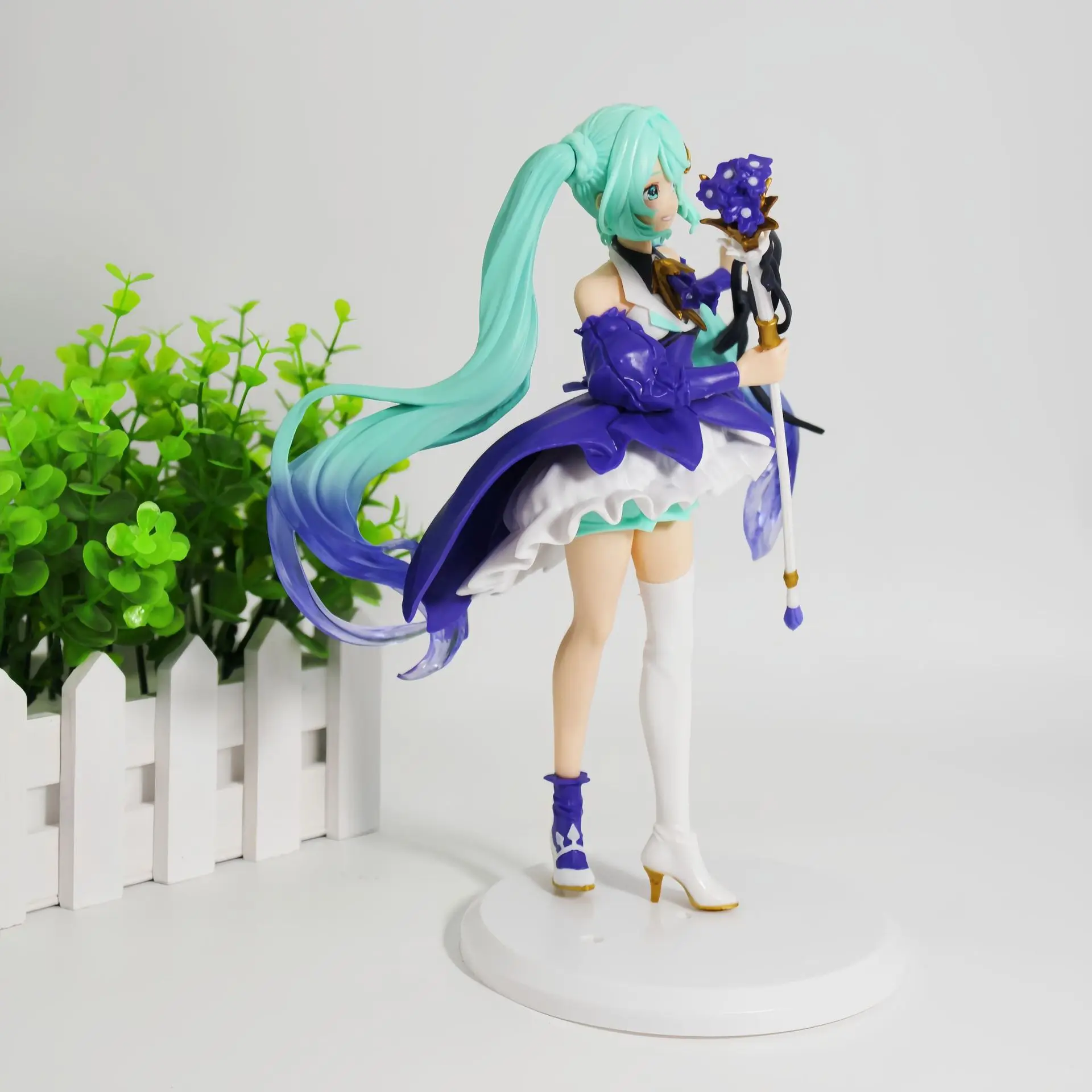 Nieuwe 22 cm Hatsune Miku Action Figure Bauhinia Hatsune Bloem Ontwerp Model Standbeeld Bureau Decor Kinderen Speelgoed Pop Collectie Geschenken