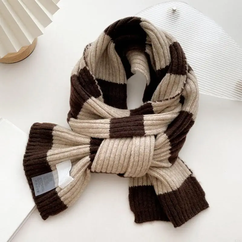 Écharpe à rayures k3NF