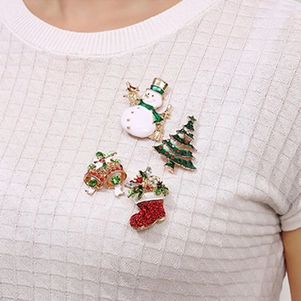 Korean Style Enamel Rhinestone Brooches Clothes Accessories Christmas Present Christmas Brooch Alloy Collar Pin Snowman Brooch