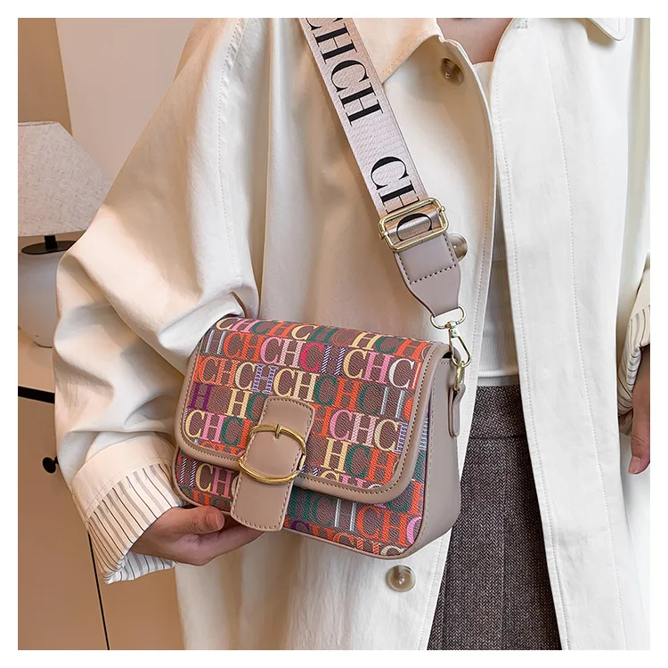 حقيبة كروس نسائية أنيقة مع حزام عريض، تصميم طلاء رذاذ ملون، محفظة كتف مربعة صغيرة للنساء