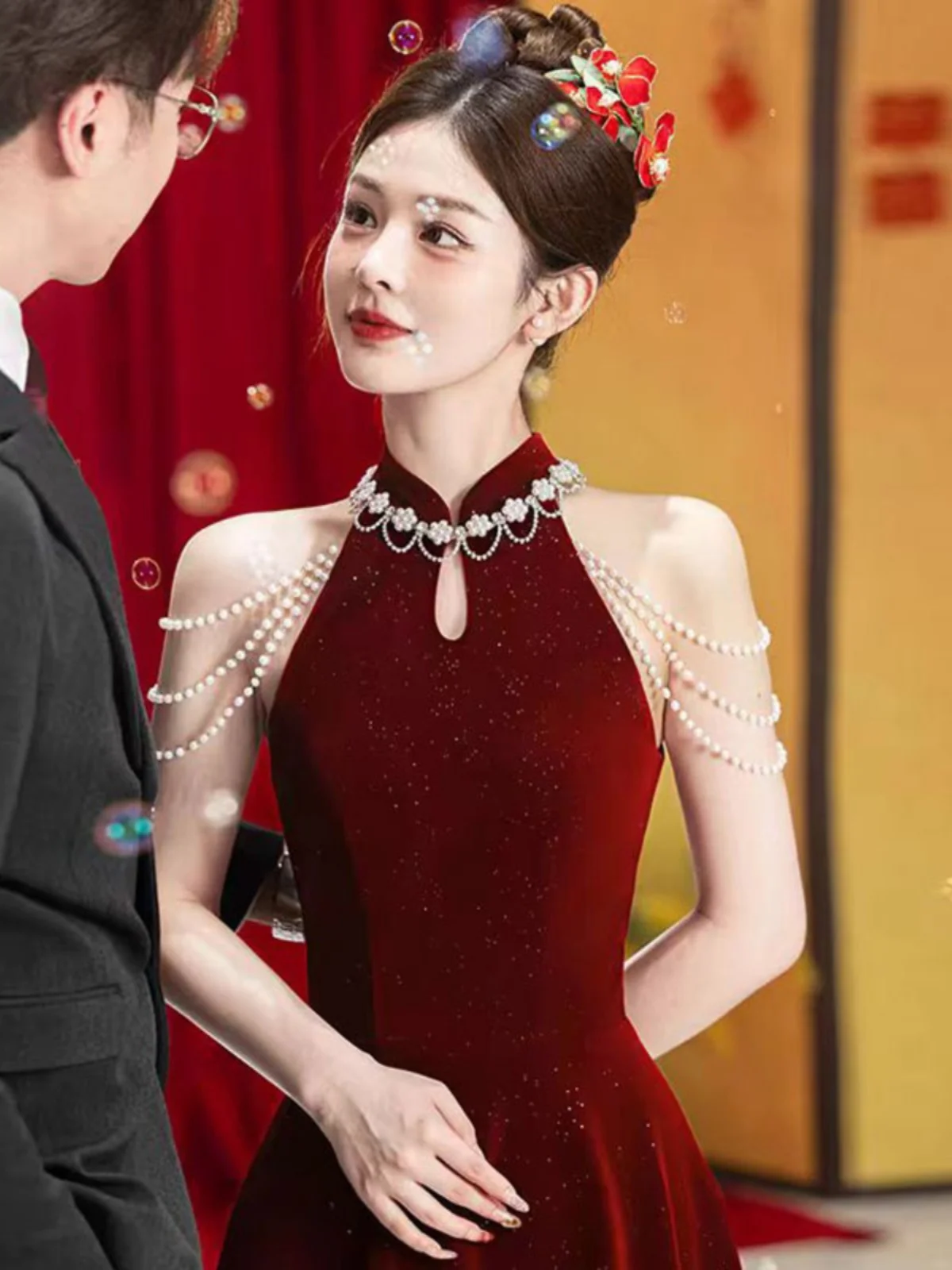 

Новое китайское свадебное платье для подружки невесты цвета красного вина, с завязками на шее, с завышенной талией, А-силуэт, юбка-трапеция